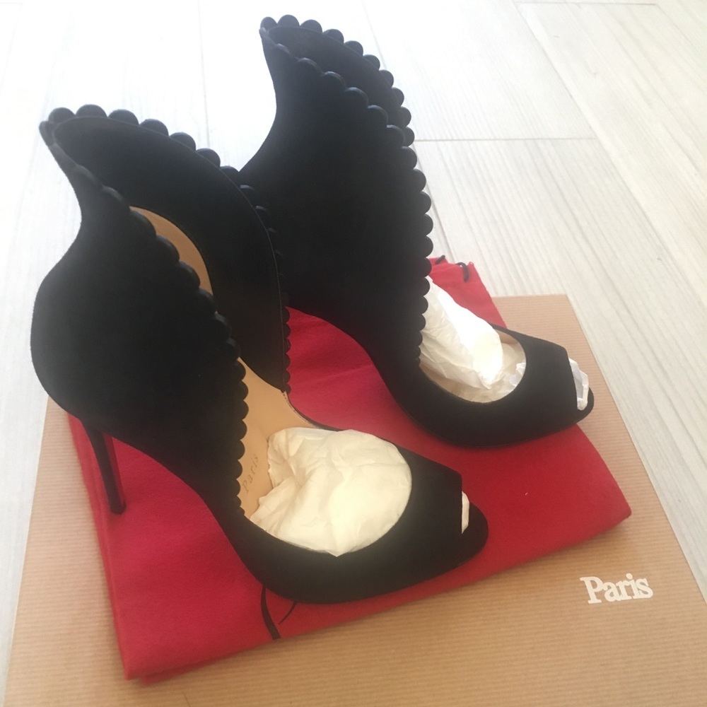 pijonina 100 veau velours Christian Louboutin